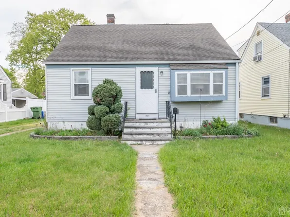 103 Standiford Ave, Sayreville, NJ 08872