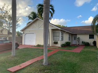 11155 Goss Ln, Boca Raton, FL 33428