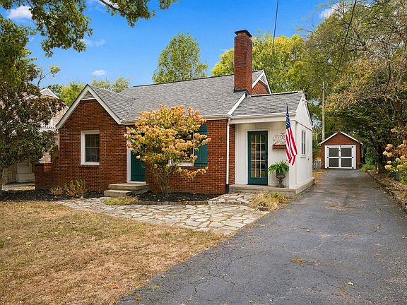 2nd image of 310 Battle Ave