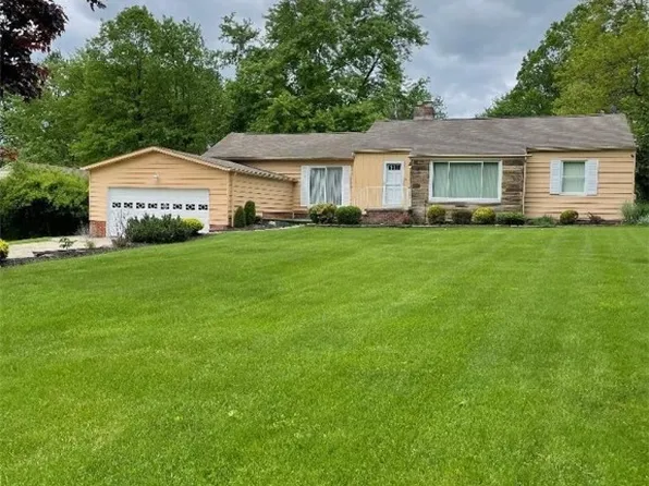 8086 McCreary Rd, Broadview Heights, OH 44147
