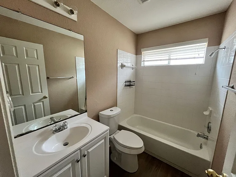 11313 Dodge Cattle Dr — Photo 9