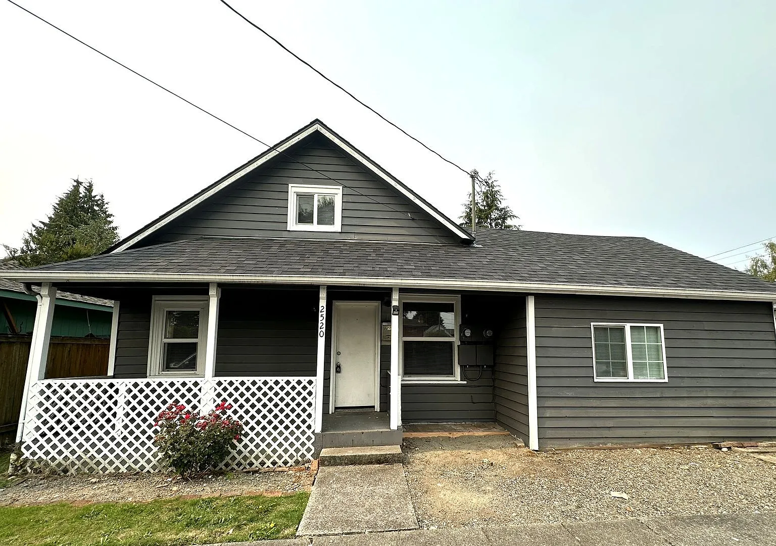 2519 Baker- 5 Unit — Photo 2