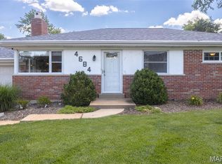 4684 Venarde Dr, Saint Louis, MO 63128