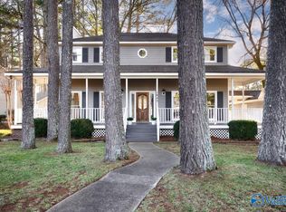 1843 Shellbrook Dr NW, Huntsville, AL 35806