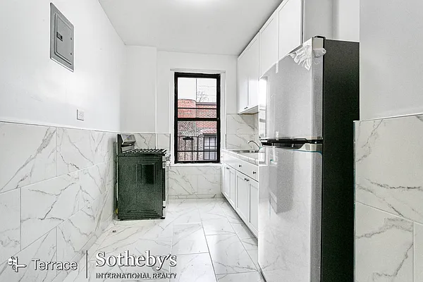 Rented by Terrace Sotheby's International Realty | media 6