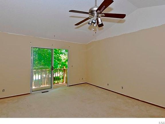 5th image of 12958 Autumn View Dr
