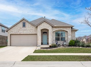 717 Falcon Rd, Argyle, TX 76226