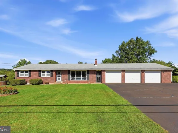 2120 Branch Rd, Perkasie, PA 18944