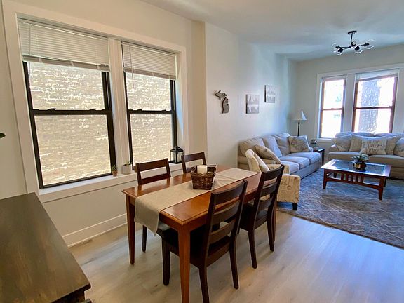 5th image of 1320 N Wicker Park Ave APT 1F