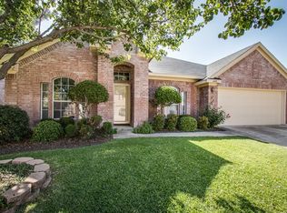 6408 Viking Trl, Arlington, TX 76001