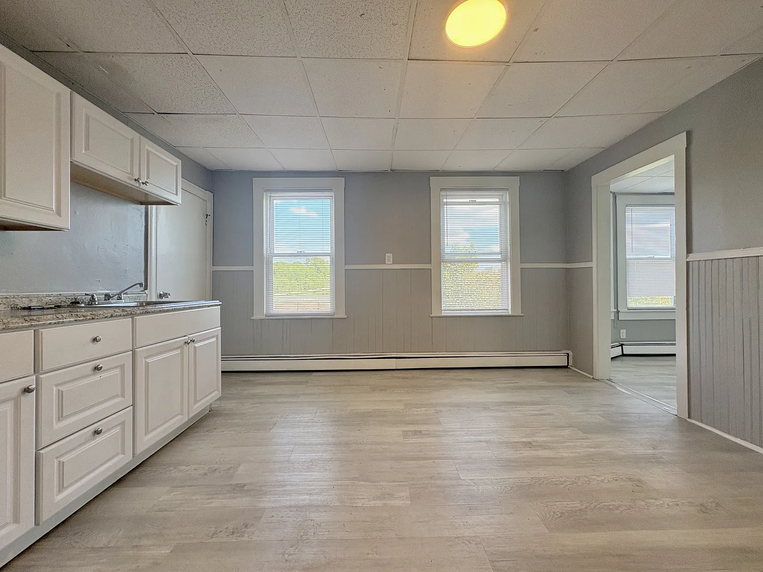 3 bed, 900 sqft, $1,450 — Photo 2