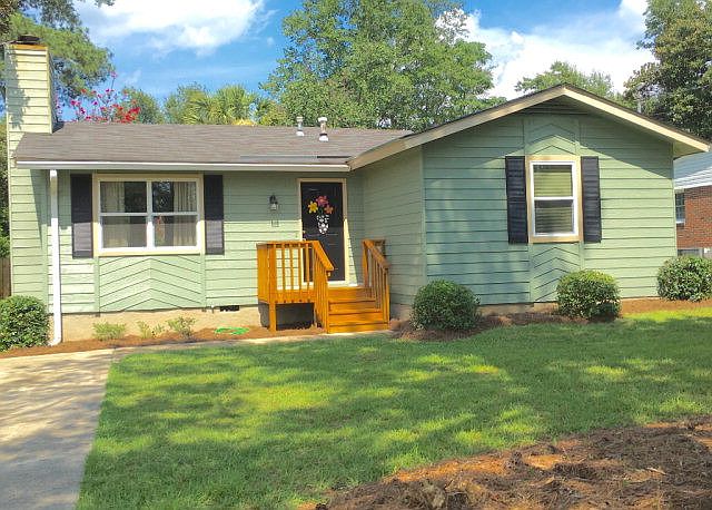 1st image of 119 1/2 Rosemary Lane