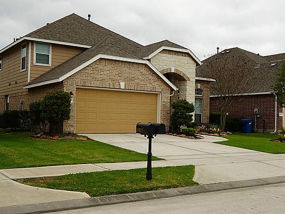 3rd image of 15827 Mesenbrink Ln