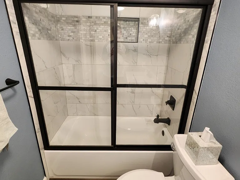 2224 W Hillside Ave — Photo 12