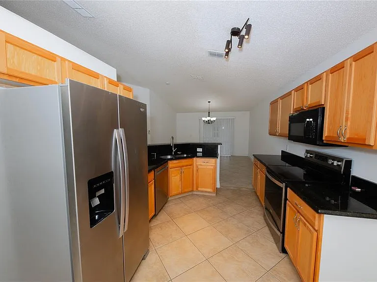 16686 Corner Cove Way — Photo 9