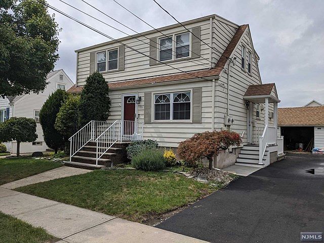 1st image of 331 Grant Ave #2