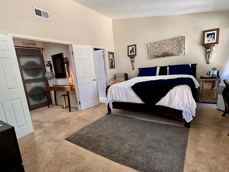 2196 Lago Madero — Photo 7