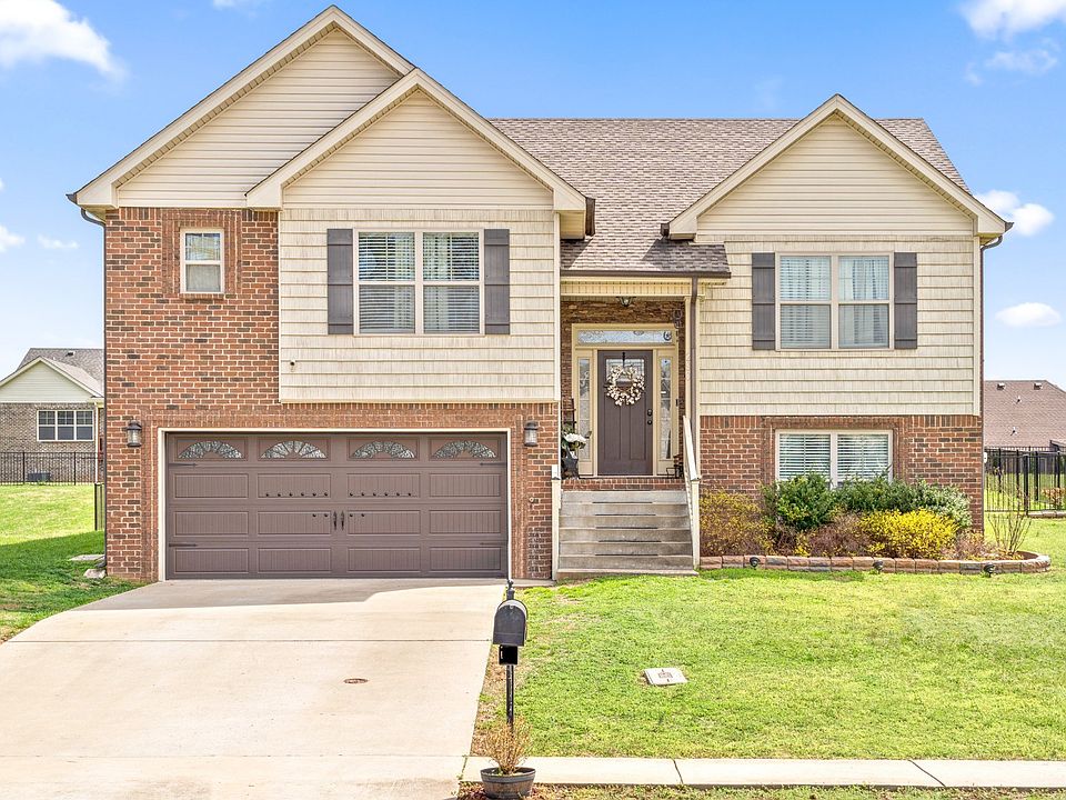 1st image of 280 Ivy Bend Cir