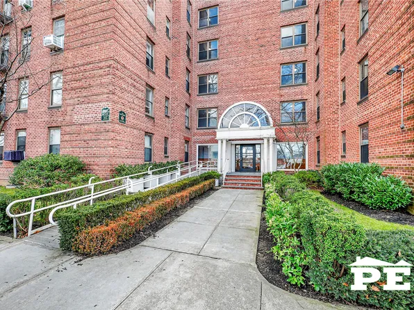 2171 Bragg Street image 1 of 21