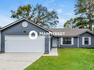 8236 Sawmill Creek Dr, Jacksonville, FL 32244