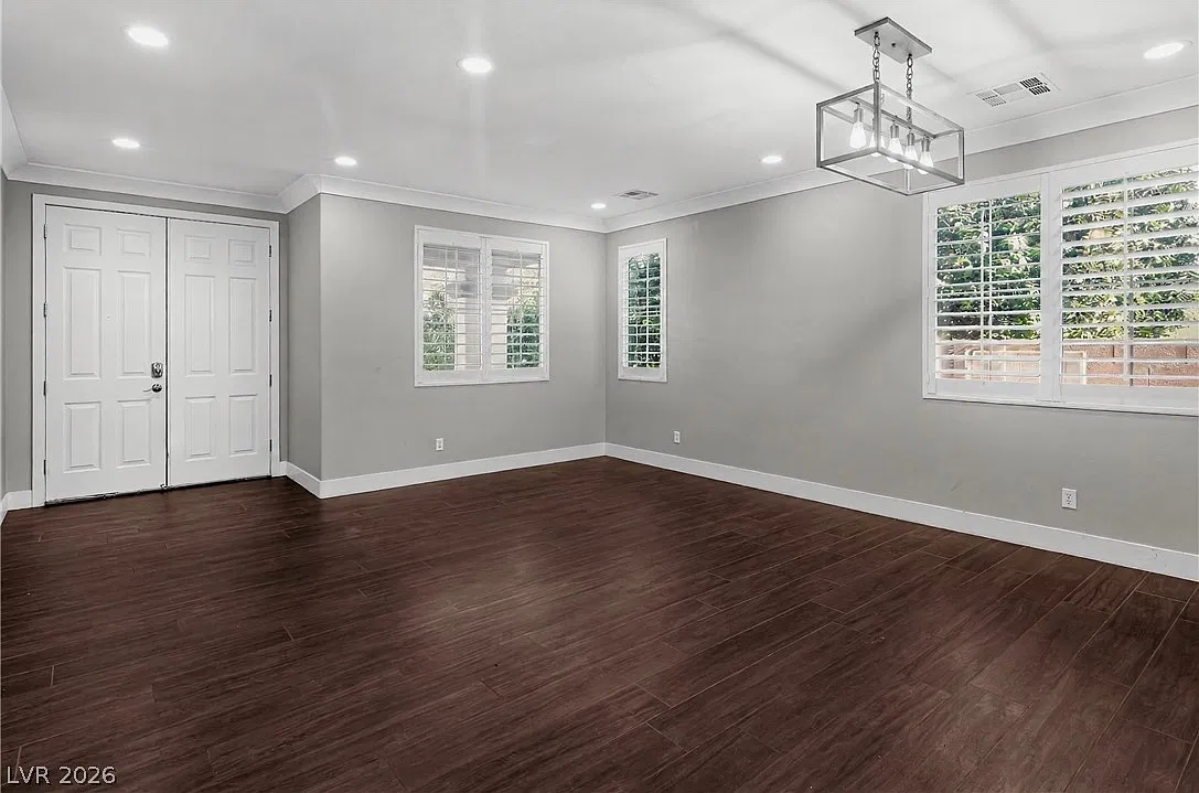 4 bed, 3.0 bath, 2966 sqft, $2,950 — Photo 3