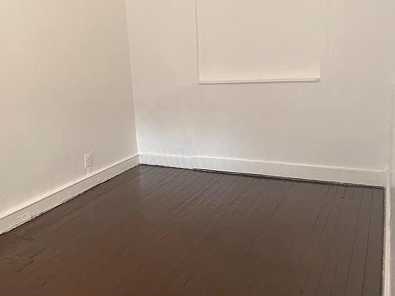 4th image of 925 S 12th St #2