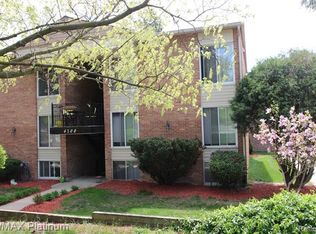4200 Packard St APT 5, Ann Arbor, MI