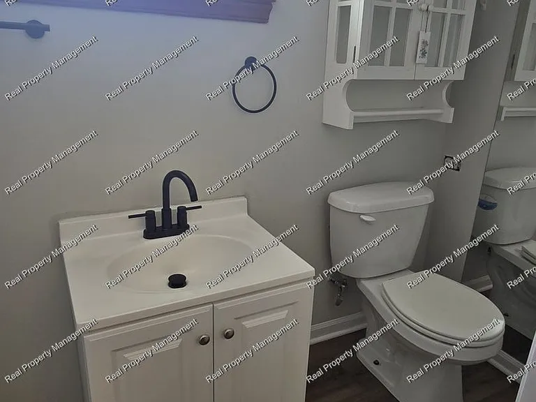 232 Gregory Ave — Photo 10