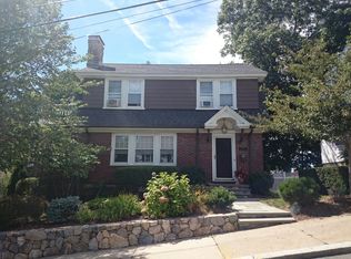 14 Greaton Rd, West Roxbury, MA 02132