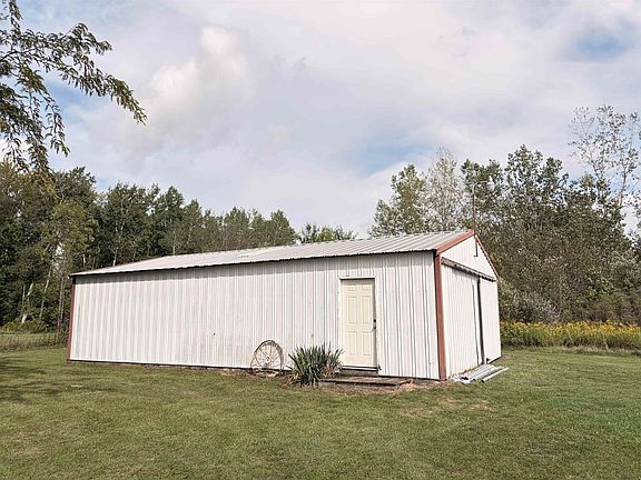 3rd image of 5555 Bard Rd