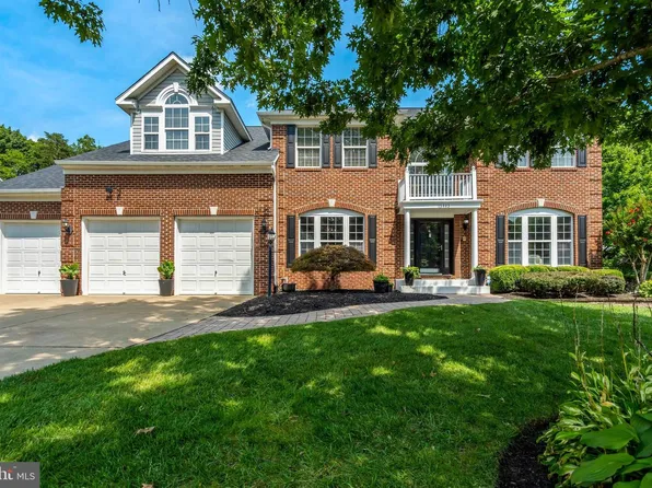 15443 Milton Hall Pl, Manassas, VA 20112