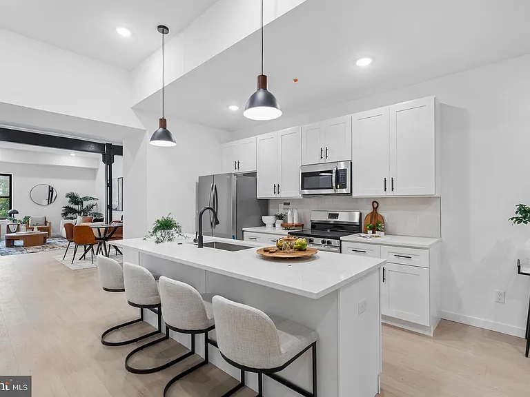 Atlas Lofts — Photo 9