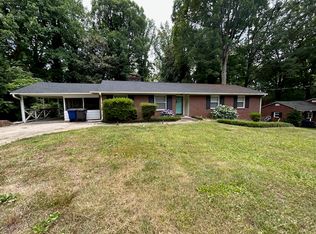2461 Ardmore Mnr, Winston Salem, NC 27103