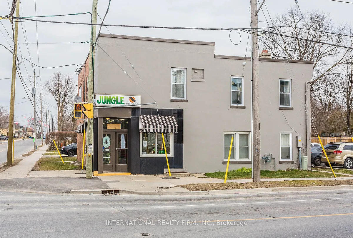 Building Photo - 202 Egerton St