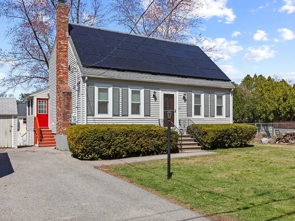 72 C St, Dracut, MA 01826