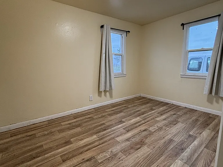 Bedroom #1
