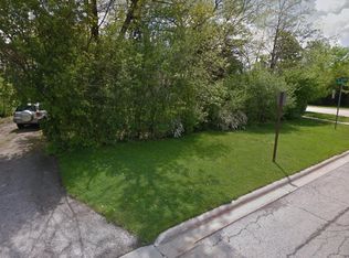 761 Dean Ave, Highland Park, IL 60035