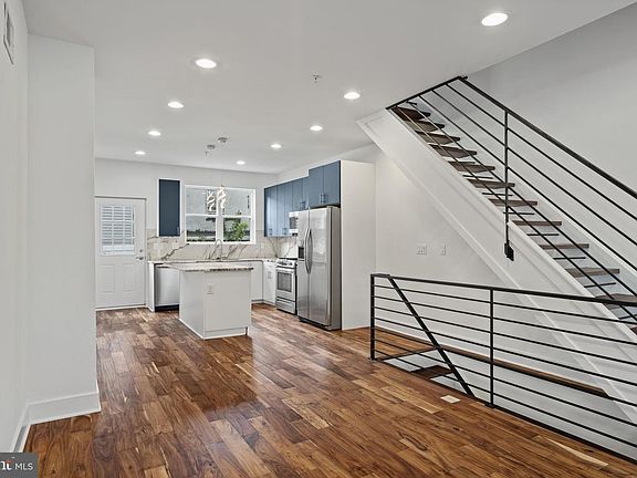 5th image of 2242 N Howard St