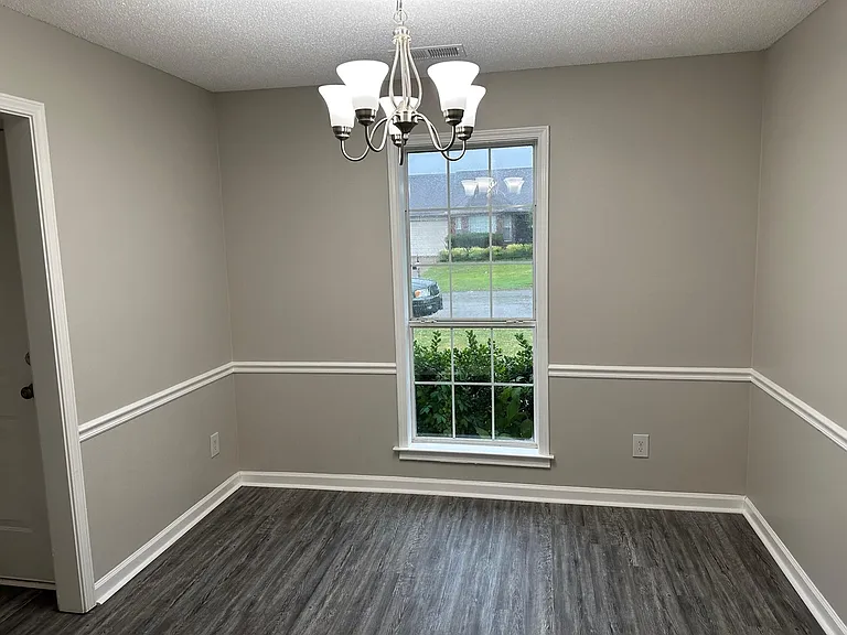 105 Winding Creek Dr — Photo 5