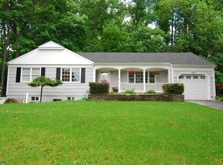 73 Valley View Trl, Sparta, NJ 07871
