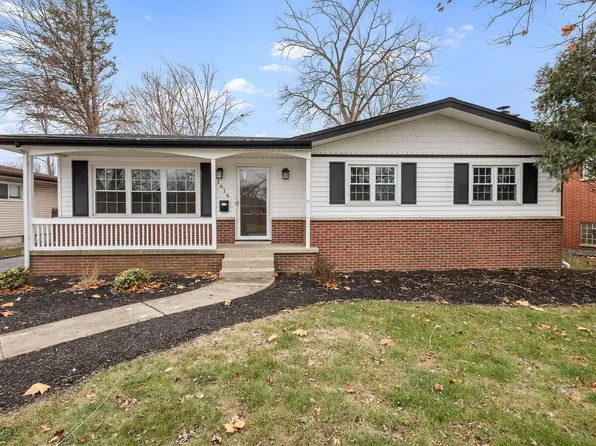 1616 Holly Ln, Munster, IN 46321