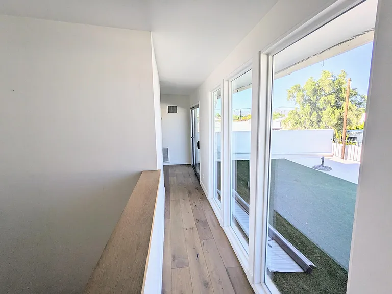 7662 E Minnezona Ave — Photo 42