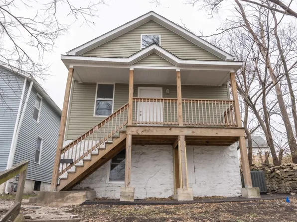 513 N Bluff St, Joliet, IL 60435