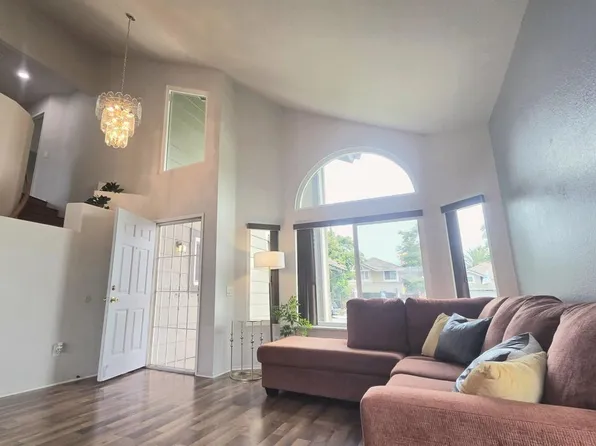 39845 Teal Dr, Murrieta, CA 92562