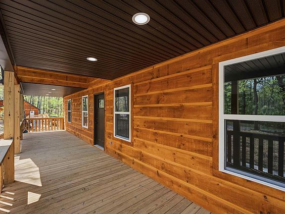5th image of 2387 Porch Rock Rd