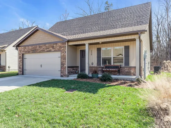 2428 Red Barn Rd, Christiana, TN 37037