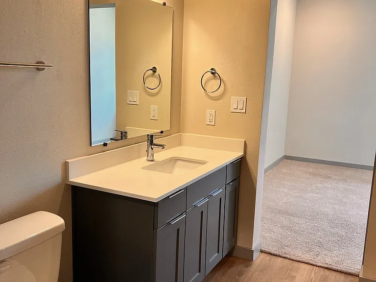 Cypress Lofts — Photo 30