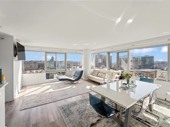 127 Greyrock Place #1512, Stamford, CT 06901