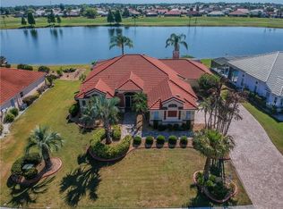 2112 New Bedford Dr, Sun City Center, FL 33573