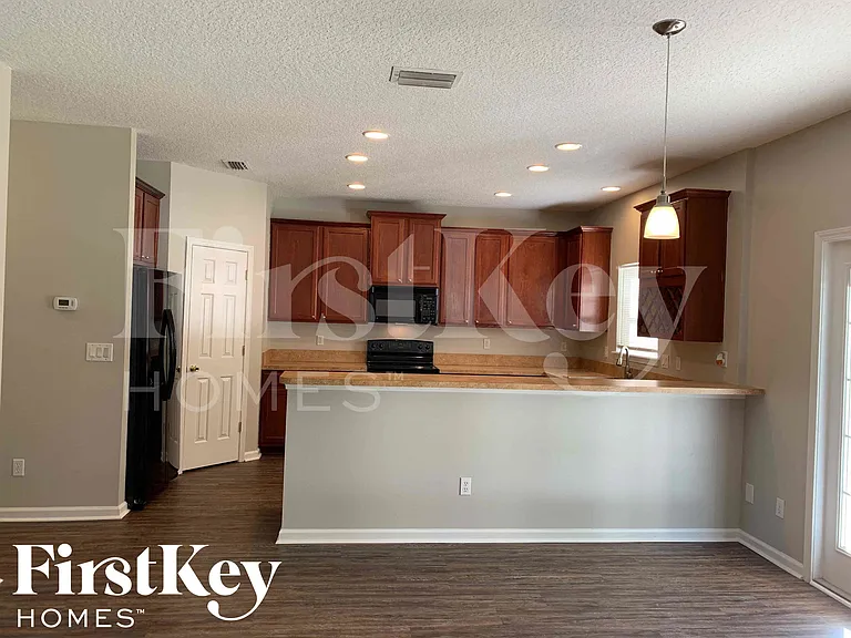 2831 Harvest Moon Dr — Photo 9